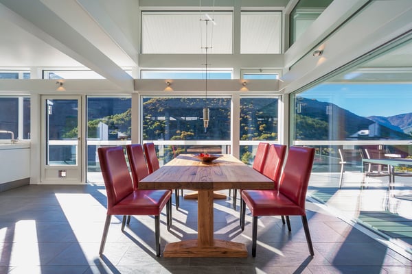 Oasi di Lusso e Design: Villa con Vista Panoramica a 360 8