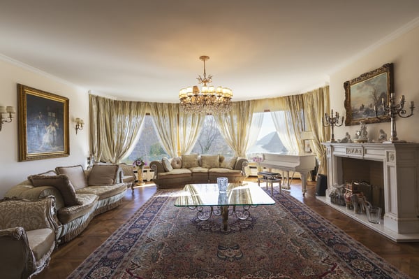 Villa di Lusso a Lugano in Vendita - Vista Lago, Giardino e Piscina 8