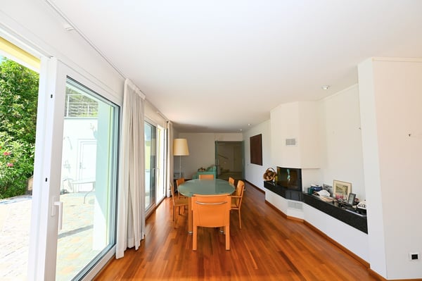 Elegante Villa con Splendida Piscina in affitto a Breganzona 8