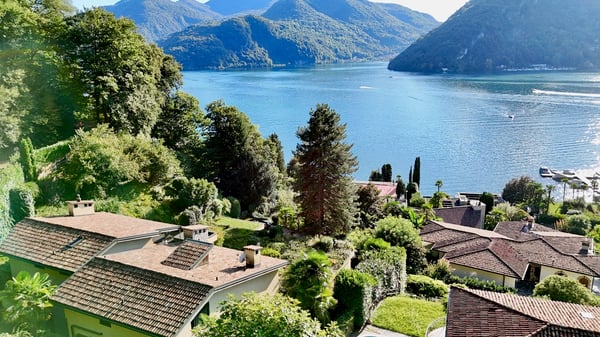 Elegante Attico Duplex con Vista Spettacolare sul Lago di Lugano 7