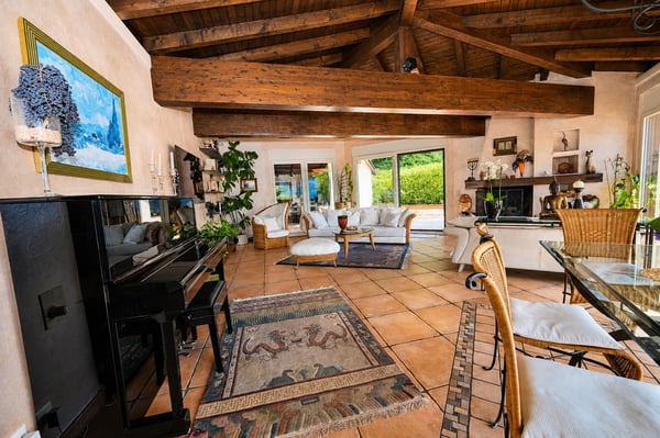 Elegante Attico con Vista Mozzafiato a 180 sul Lago - Casa di Vacanze 9