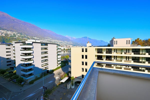 Offerta Unica: Appartamento di Vacanze in Seconda Linea dal Lago 4