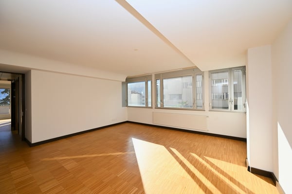 Appartamento di 430 m2 fronte lago di Lugano in Central Park 8