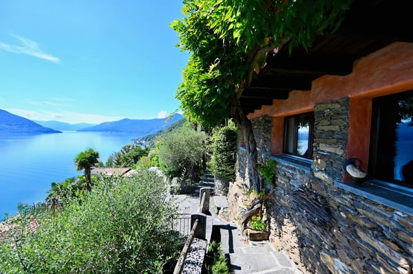 Charmantes Rustico mit atemberaubendem Blick auf den Lago Maggiore 5