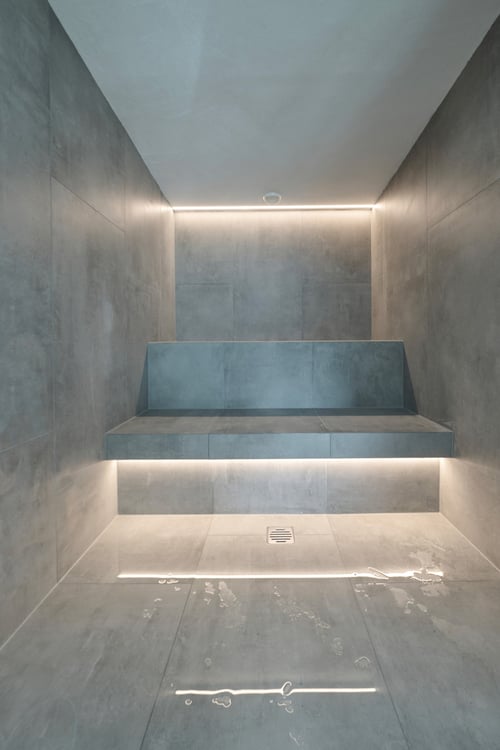 Moderno Appartamento con Terrazza, Giardino e Vista Montagna 7