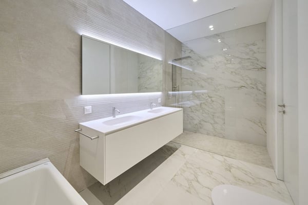 Moderno Appartamento con Ampia Terrazza e Giardino 3