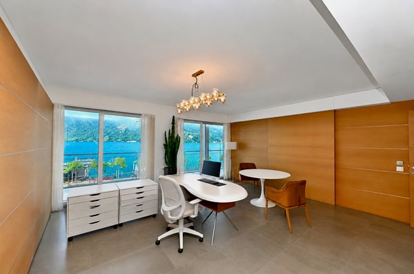 Uffici Rappresentativi con Vista Lago e Posto Auto nel Cuore di Lugano 5