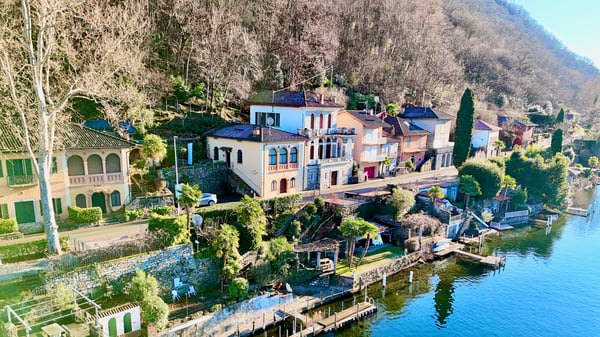 Casa di Vacanza - Affascinante Villa Storica fronte Lago di Lugano 3