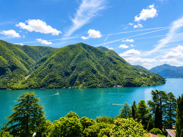 Raffinato Duplex di Lusso con Vista Lago Mozzafiato a Ruvigliana 3