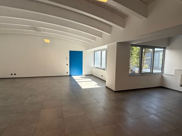 Ufficio di 330m2 - Ideale per Uso Proprio e/o Investimento a Reddito 2