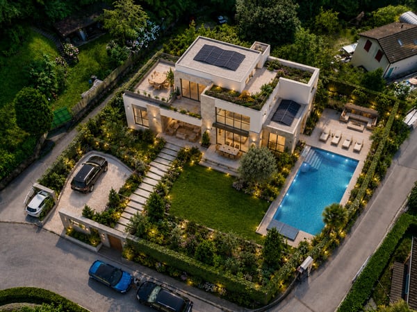 Terreno Edificabile a Lugano-Pazzallo: Zona Tranquilla e Ben Collegata 2
