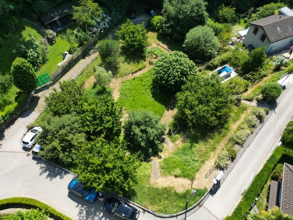 Terreno Edificabile a Lugano-Pazzallo: Zona Tranquilla e Ben Collegata 3