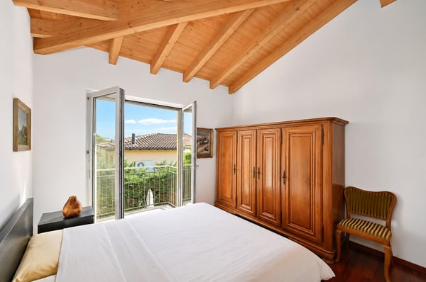 Accogliente Casa con Giardino in Tranquilla Zona Vicino a Lugano 8