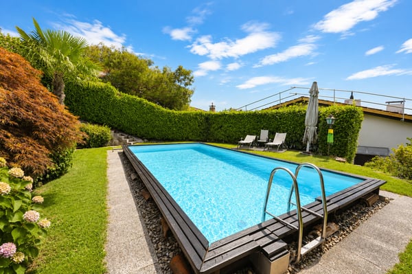 Un'oasi di Tranquillità: Villa con Piscina e Vista Panoramica 4