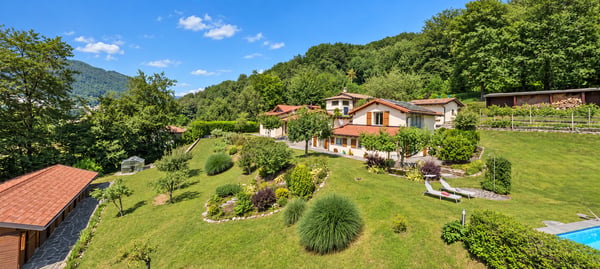 Villa Padronale: Piscina e 2 Dépendance nella quiete della Capriasca