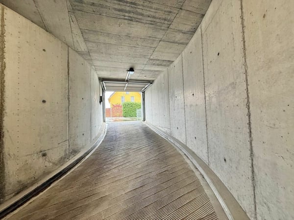 Tiefgaragenparkplatz Nr. 32 in der Einstellhalle «Rägeboge» 5