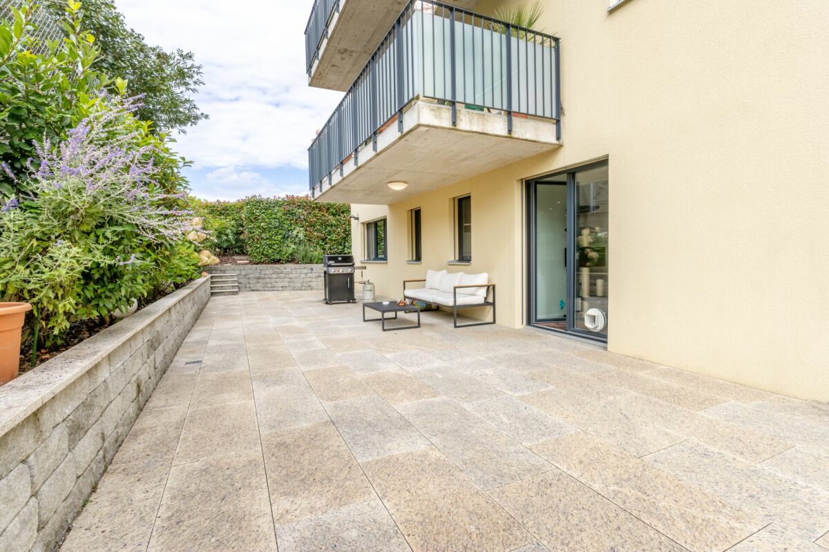 Moderne 4.5-Zimmer-Eigentumswohnung mit grossem Aussenbereich und Wintergarten