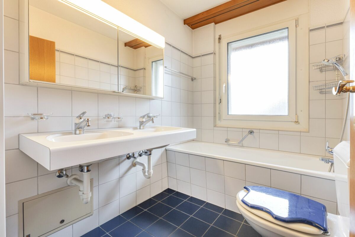 Einzigartige, helle Wohnung mit individuellem Grundriss und zwei Balkonen