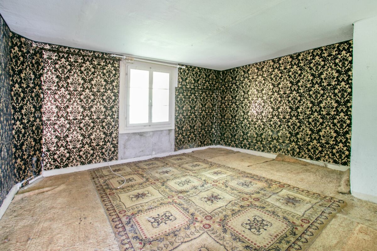 Historisches Wohnhaus mit Sanierungsbedarf und viel Potenzial