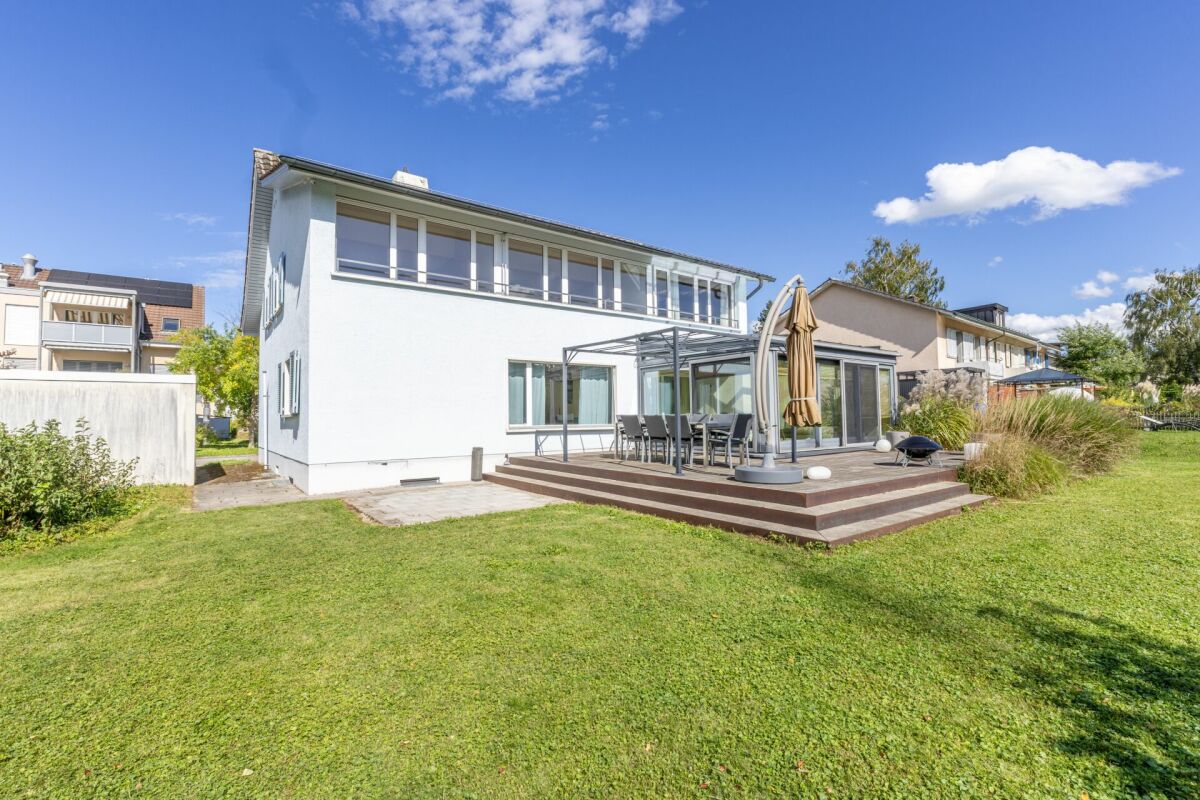 Freistehendes 6.5-Zimmer-Einfamilienhaus am Mattenbach