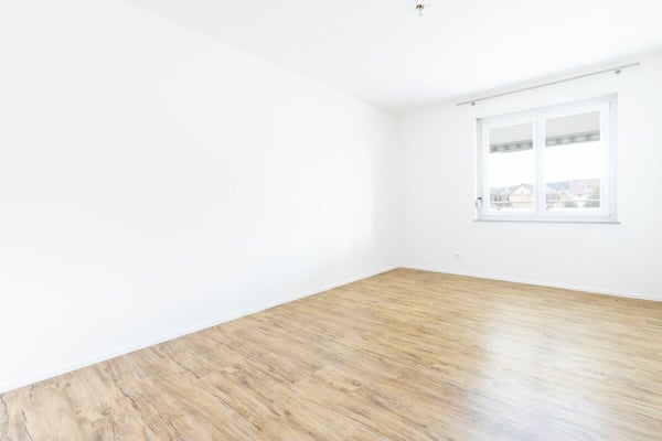 Lichtdurchflutete 4.5-Zimmer-Wohnung mit gedecktem Balkon 12
