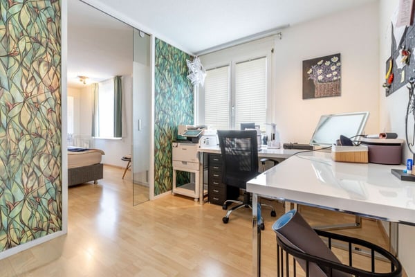 5.5-Zimmer-Gartenwohnung mit flexiblem Raumkonzept 9