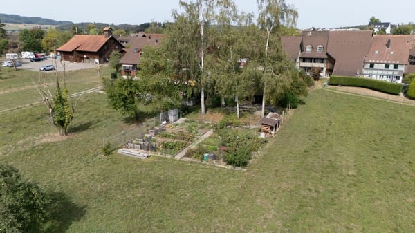 Charmante 3.5-Zimmer-Dachwohnung mit grosszügigem Gartenbereich 15