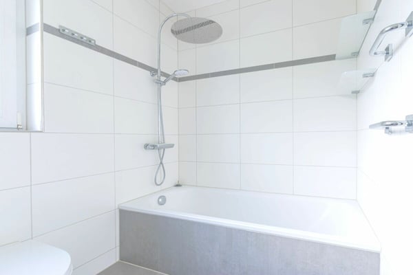 Lichtdurchflutete 4.5-Zimmer-Wohnung mit gedecktem Balkon 11