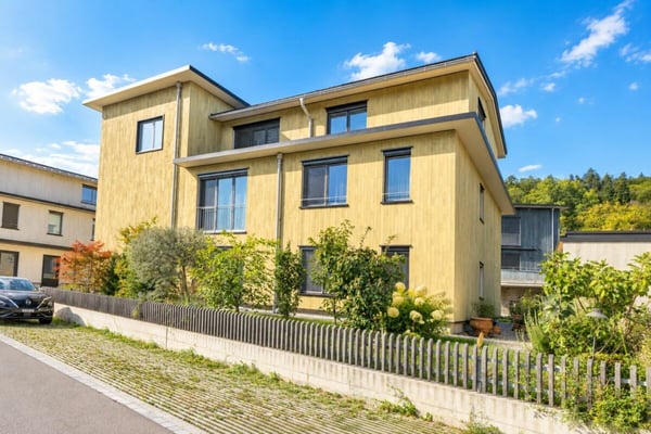 Hochwertige 4.5-Zimmer-Gartenwohnung in ruhigem Familienquartier ohne Durchgangsverkehr 22