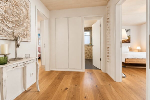 Hochwertige 4.5-Zimmer-Gartenwohnung in ruhigem Familienquartier ohne Durchgangsverkehr 7