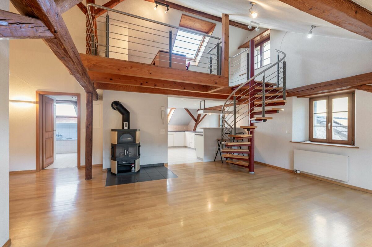 3-FAMILIENHAUS MIT BAULANDRESERVE
