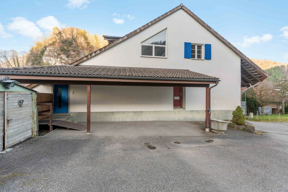 3-FAMILIENHAUS MIT BAULANDRESERVE