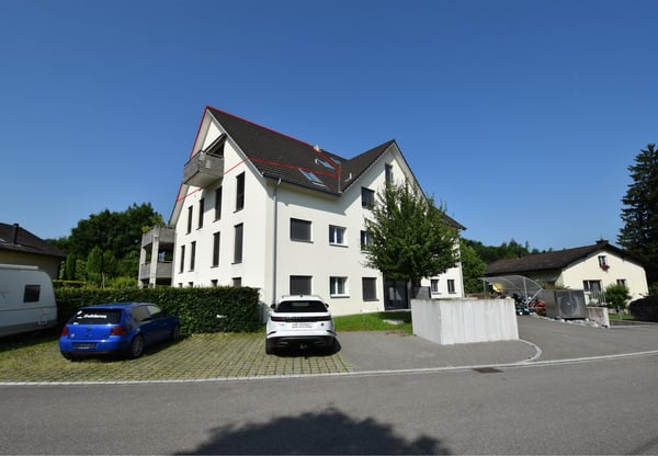 *** 2.5-Zimmer-Maisonette-Wohnung mit Schlafzimmer auf Galerie *** 3