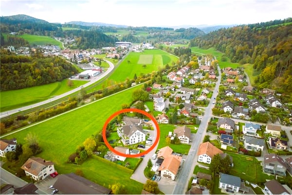 *** 2.5-Zimmer-Maisonette-Wohnung mit Schlafzimmer auf Galerie *** 2