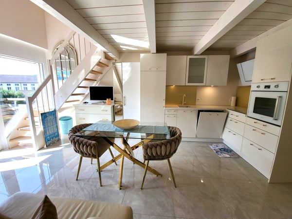 *** 2.5-Zimmer-Maisonette-Wohnung mit Schlafzimmer auf Galerie *** 5