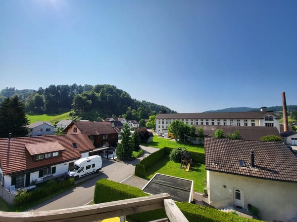 *** 2.5-Zimmer-Maisonette-Wohnung mit Schlafzimmer auf Galerie *** 18