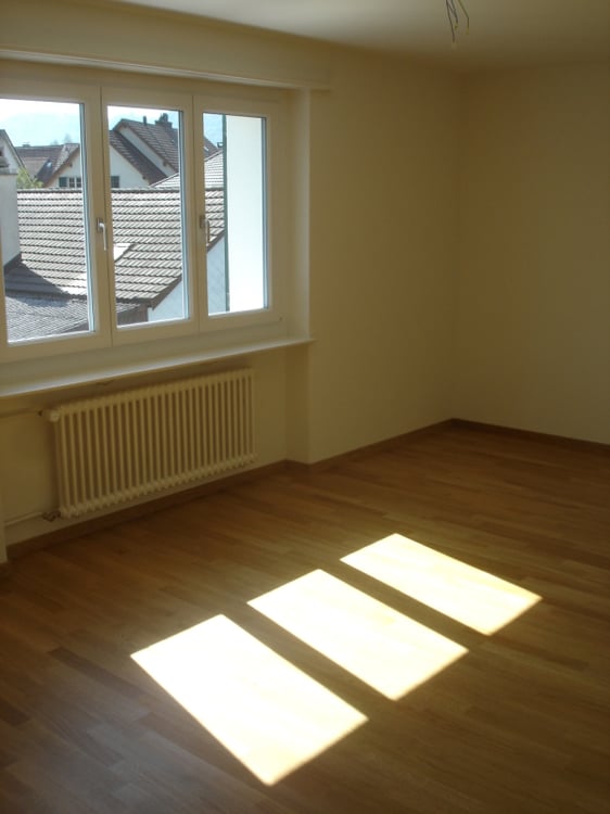 *** Charmante, helle 4-Zimmer-Wohnung in Turbenthal *** 4