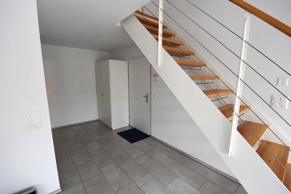 Grosszügige und lichtdurchflutete Maisonette-Wohnung mit Balkon im Eigentumsstandart 2
