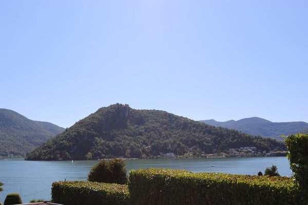 Exklusive 1.5-Zimmer-Wohnung, Pool, Seeblick, 1. oder 2. Wohnsitz 4