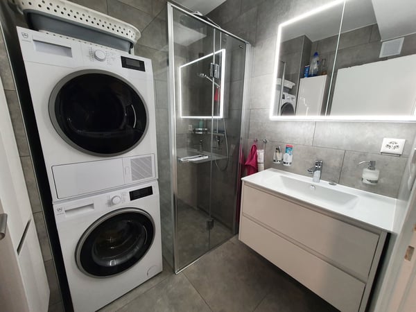 Stilvolle Ruheoase im Zentrum von Ascona – 1.5-Zimmer mit zwei sonnigen Balkonen 6