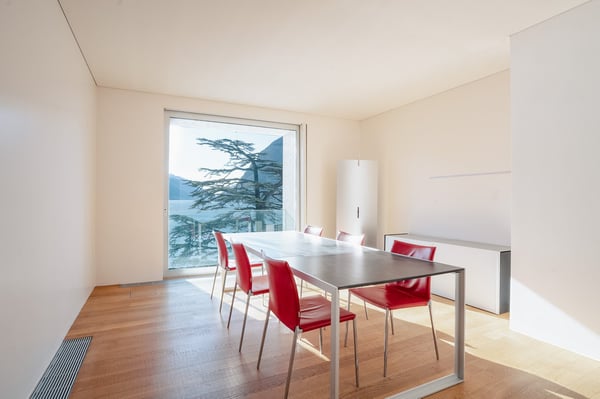 LUGANO CENTRO - Splendido ufficio fronte lago 6