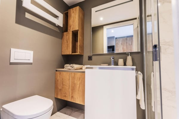 1.5 Room City Pop Apartment in Zurich-Oerlikon 4