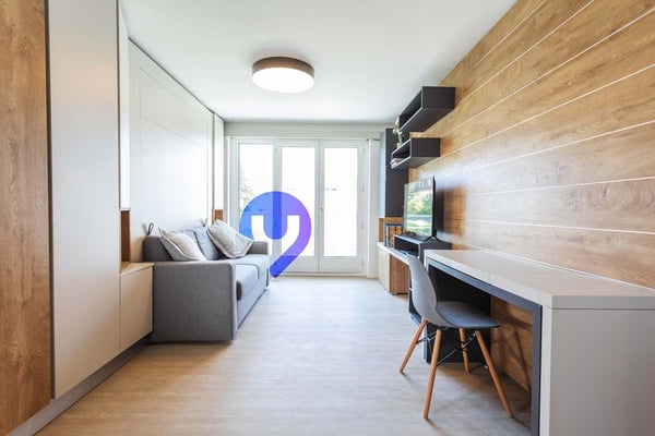 1.5 Room City Pop Apartment in Zurich-Oerlikon 9