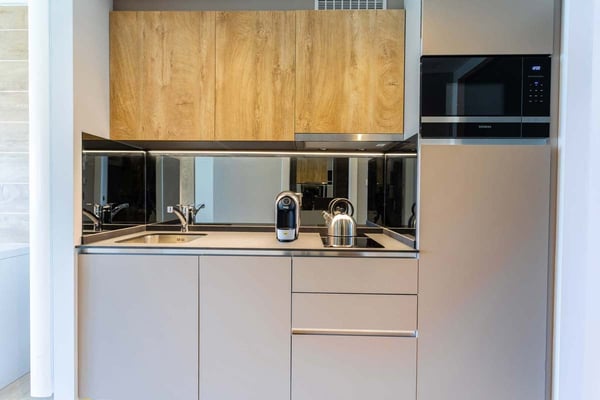 1.5 Room City Pop Apartment in Zurich-Oerlikon 5