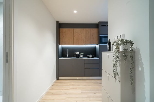 City Pop - Studio Apartments in Basel, next to the train station 11