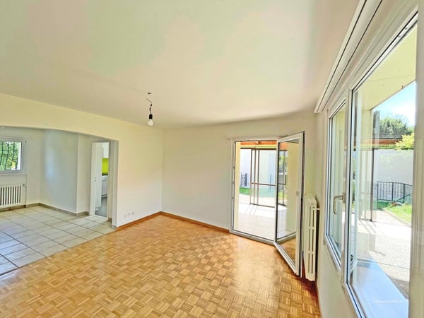 EFH an ruhiger Lage mit grossem Garten ohne Gartenarbeit 9