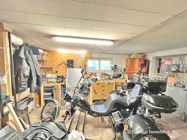 2.5 Zimmer EFH mit Potential am Waldrand 12