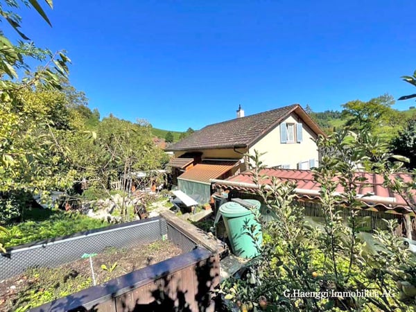 2.5 Zimmer EFH mit Potential am Waldrand 2