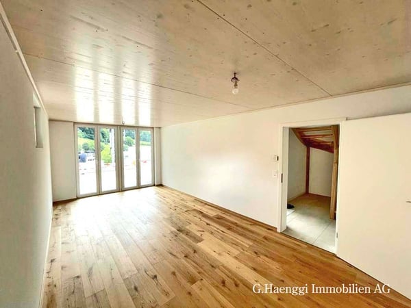 4 neue, grosszügige 5 bis 7.5-Zi-EFH mit weiter Aussicht in Läufelfingen 13