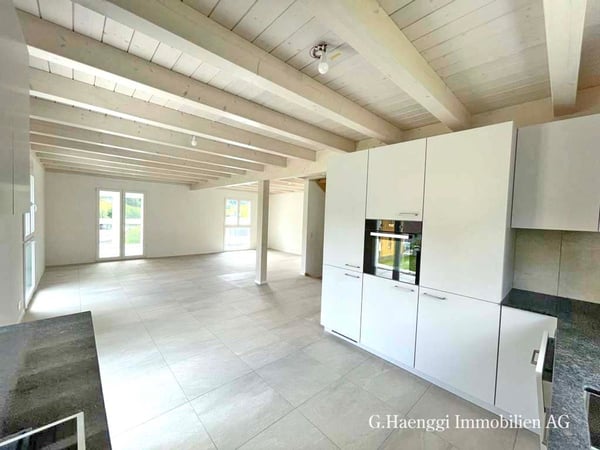 4 neue, grosszügige 5 bis 7.5-Zi-EFH mit weiter Aussicht in Läufelfingen 9